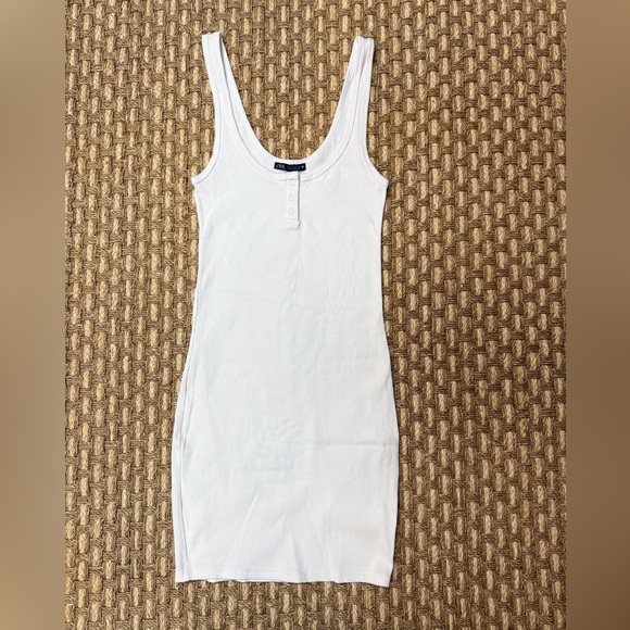Zara White Midi Ribbed Body-Con Stretchy Tank Sleeveless Dress Womens Sz Small - Picture 3 of 8